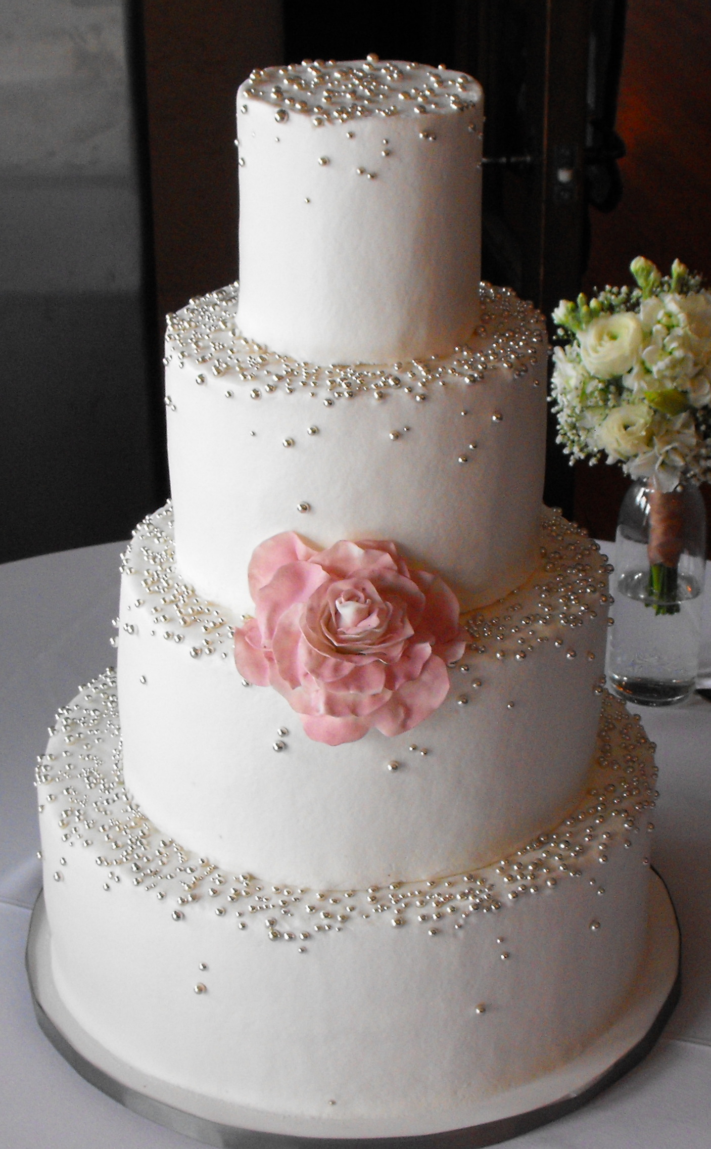 Silver Wedding Cake Ideas Silver Wedding Cake Ideas