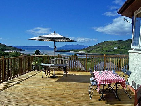 morar decking.jpg