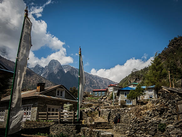 Etapa 1: Lukla - Monjo (Trekking EBC) - A solas por Nepal. (3)