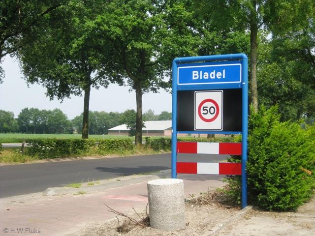 White Moonlight in de gemeente Bladel | Openbare led verlichting ... White Moonlight in de gemeente Bladel | Openbare led verlichting ...