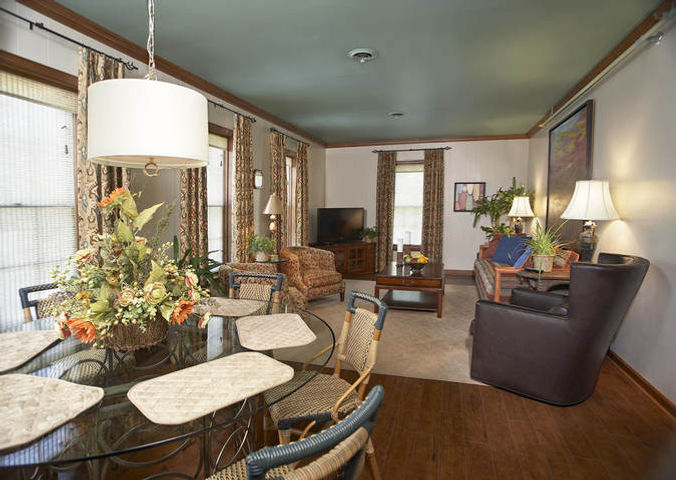 livingroom-b.jpeg