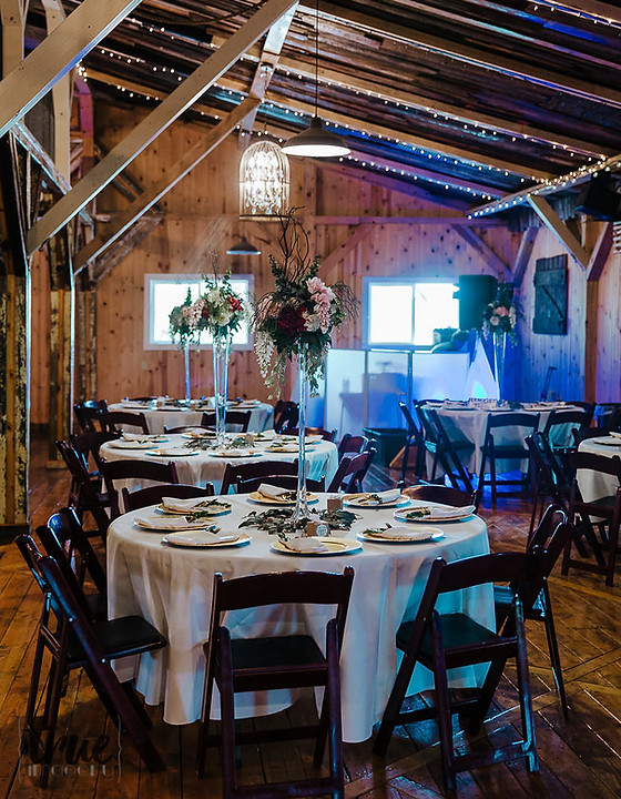rustic elegant barn wedding