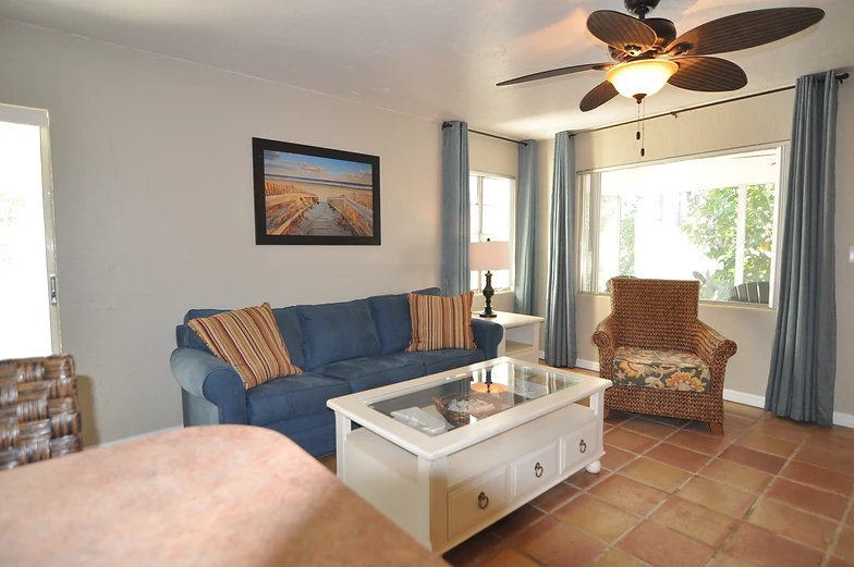 Lido Islander Studio Apartment At Pelican Gardens
