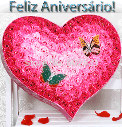 b7d676_b3c590622cd94e8da471ff826f62153e.