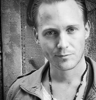 The Official Website Of Henrik Larsson Author Actor And Artist