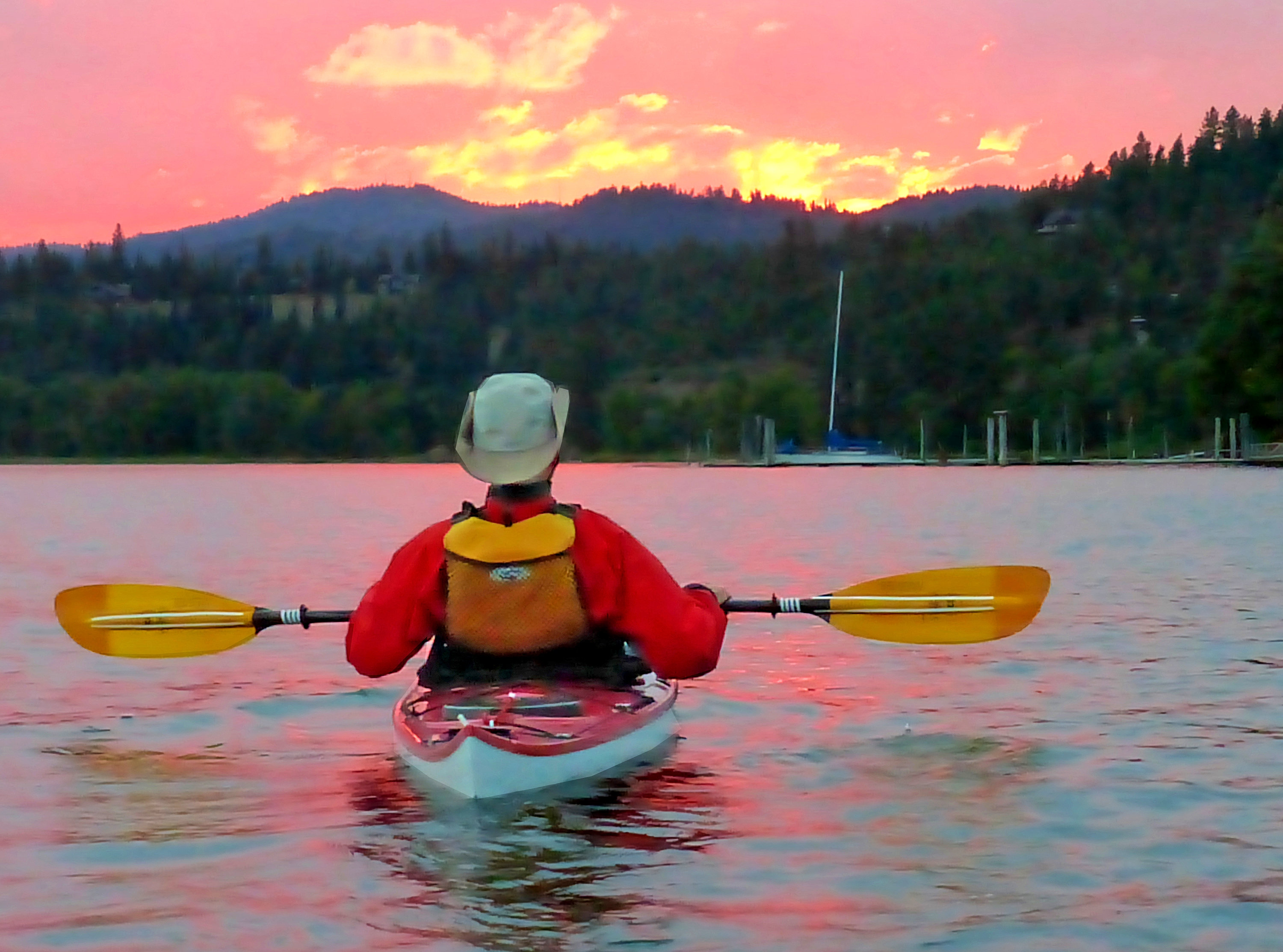 Spokane Canoe and Kayak Club|Spokane WA | Lake Coeur d'Alene sunset