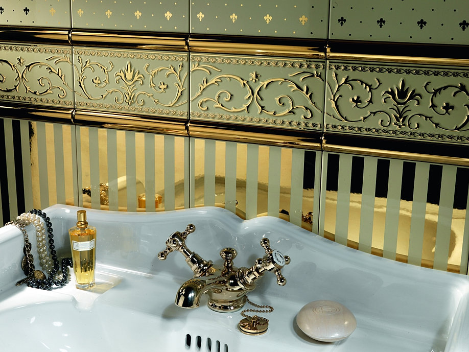 Badezimmerfliesen, Küchenfliesen, Wandfliesen, Bodenfliesen