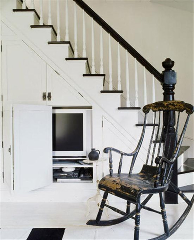 10 astuces créatives pour exploiter la place sous votre escalier ... Place Gain Escalier De Créatif
