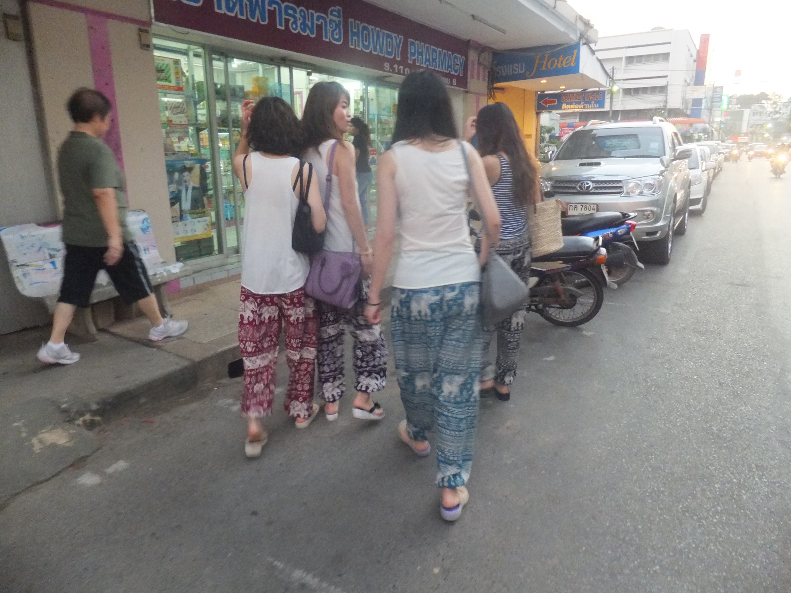 bd4b4f_1297821b1fa54b39ab621db1b6034dfd.