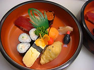 おもちゃも付いてます。