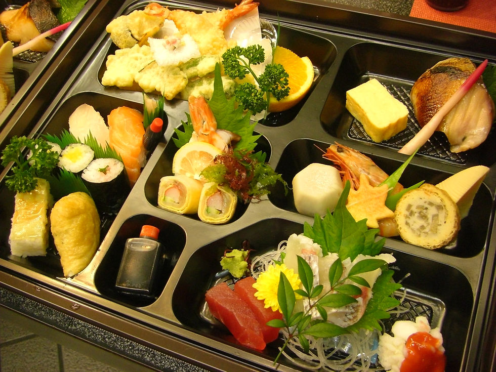 幕の内3,300円寿司付(持ち帰りは3,240円