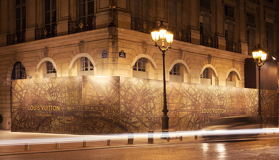 LOUIS VUITTON - PLACE VENDOME- PARIS