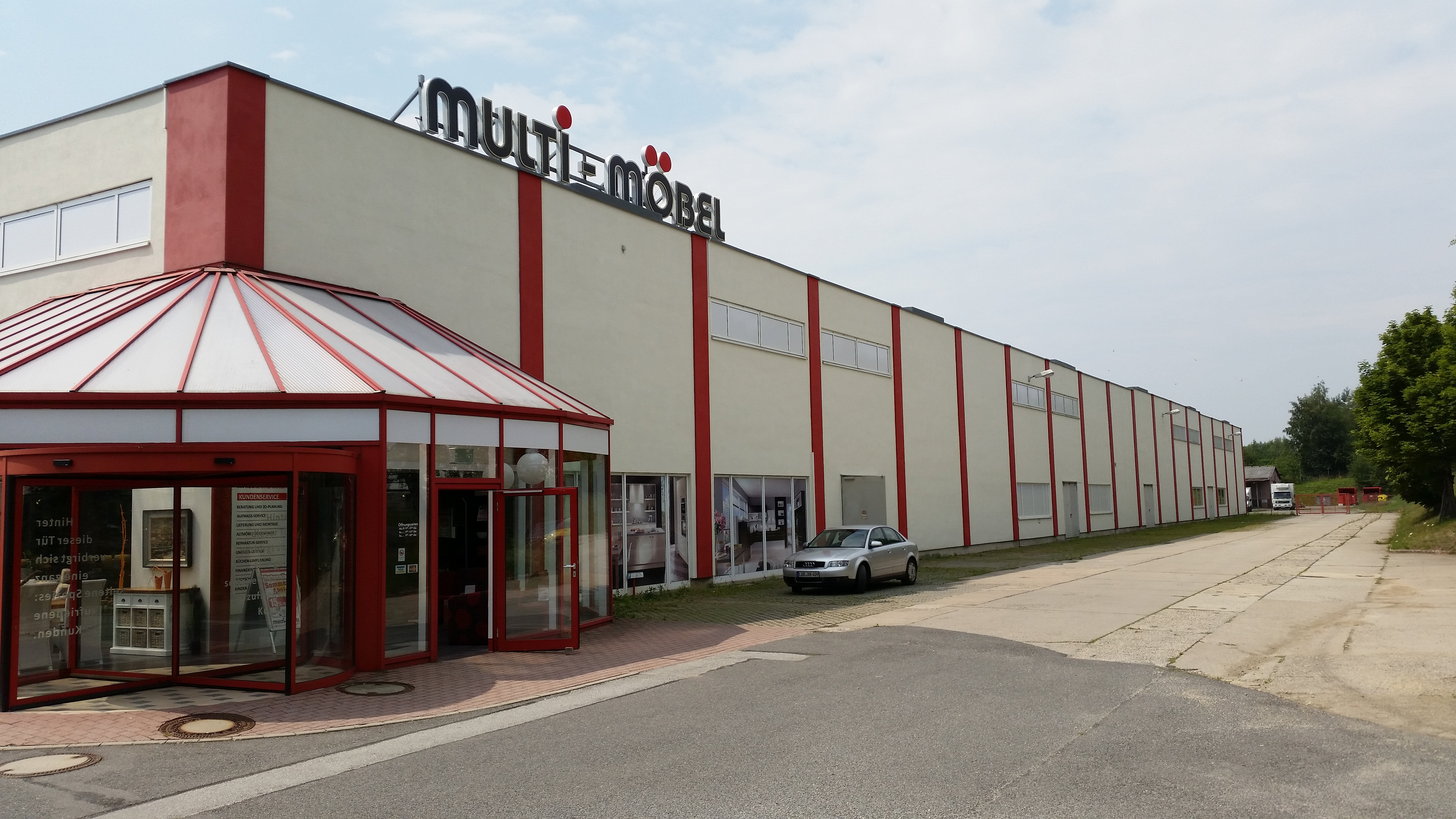 Loeblein Center Bautzen Eingang Multi Mbel