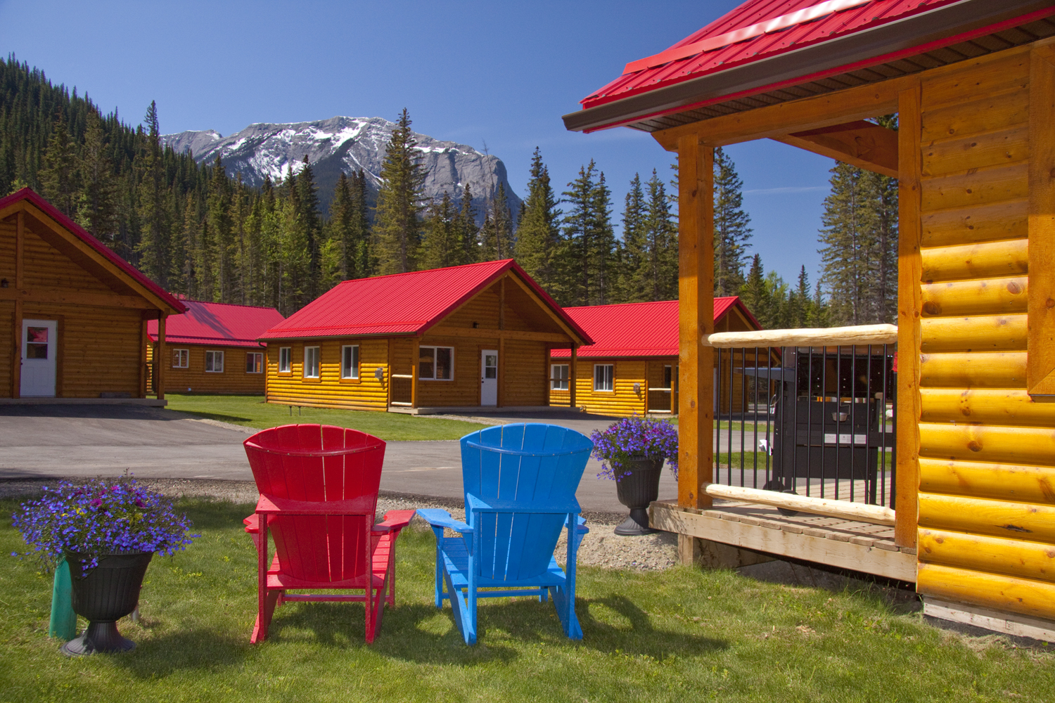 The Complete Guide To The Miette Hot Springs Jasper (Version 1.0) Overlander Mountain Lodge Blog