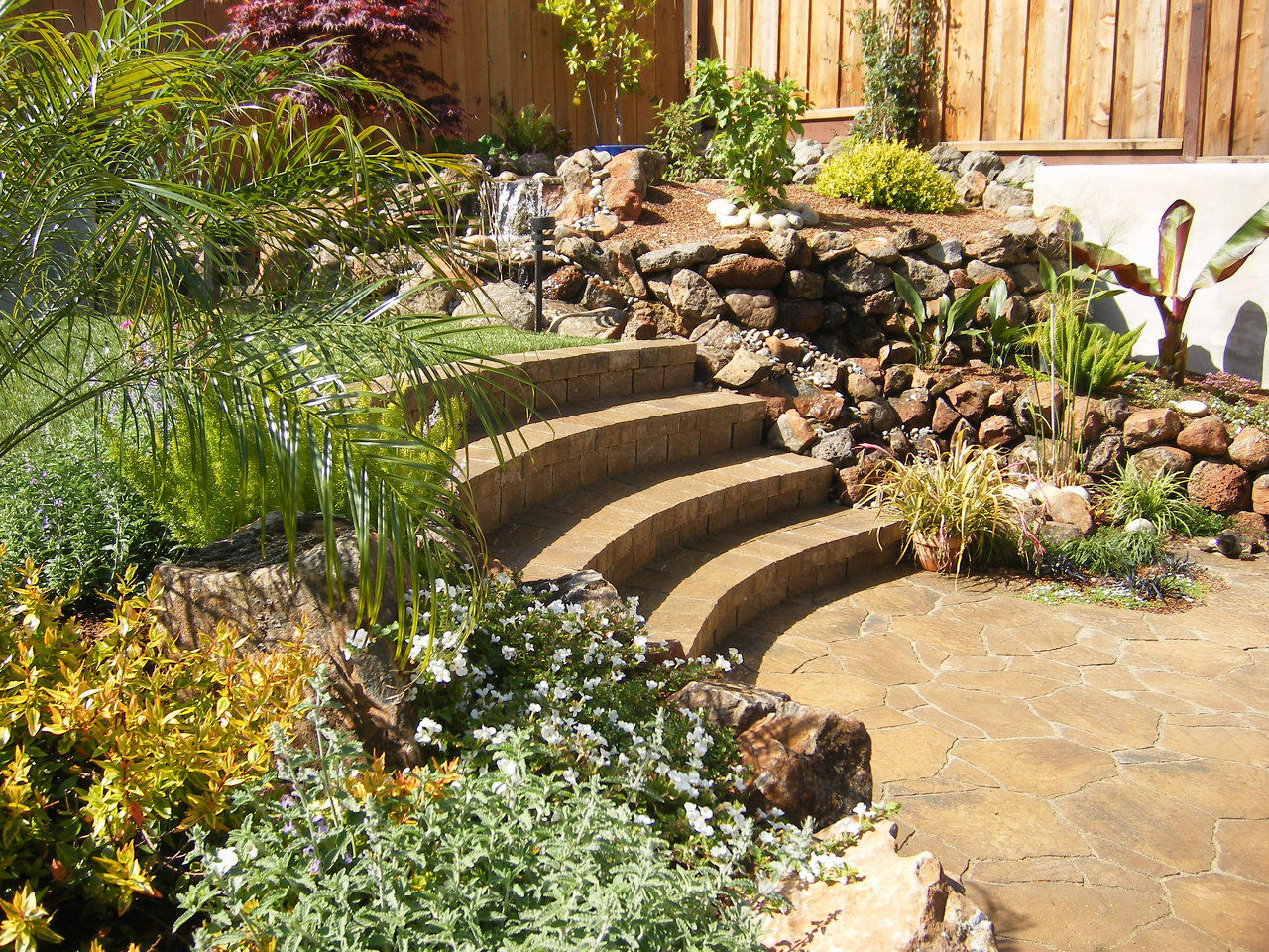 California residential landscape design