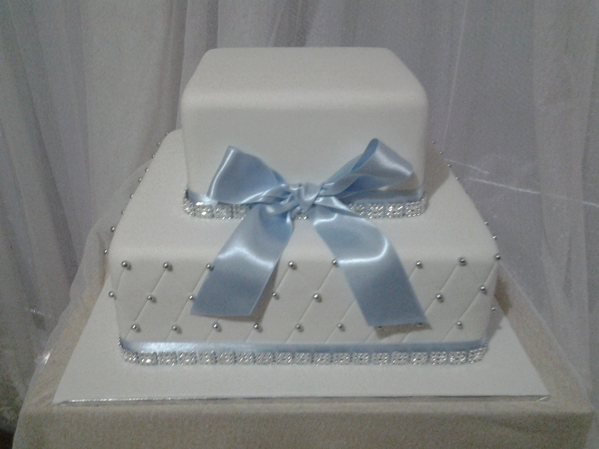 Affordable Wedding Cakes in Sydney by Karen Hill DIY ...