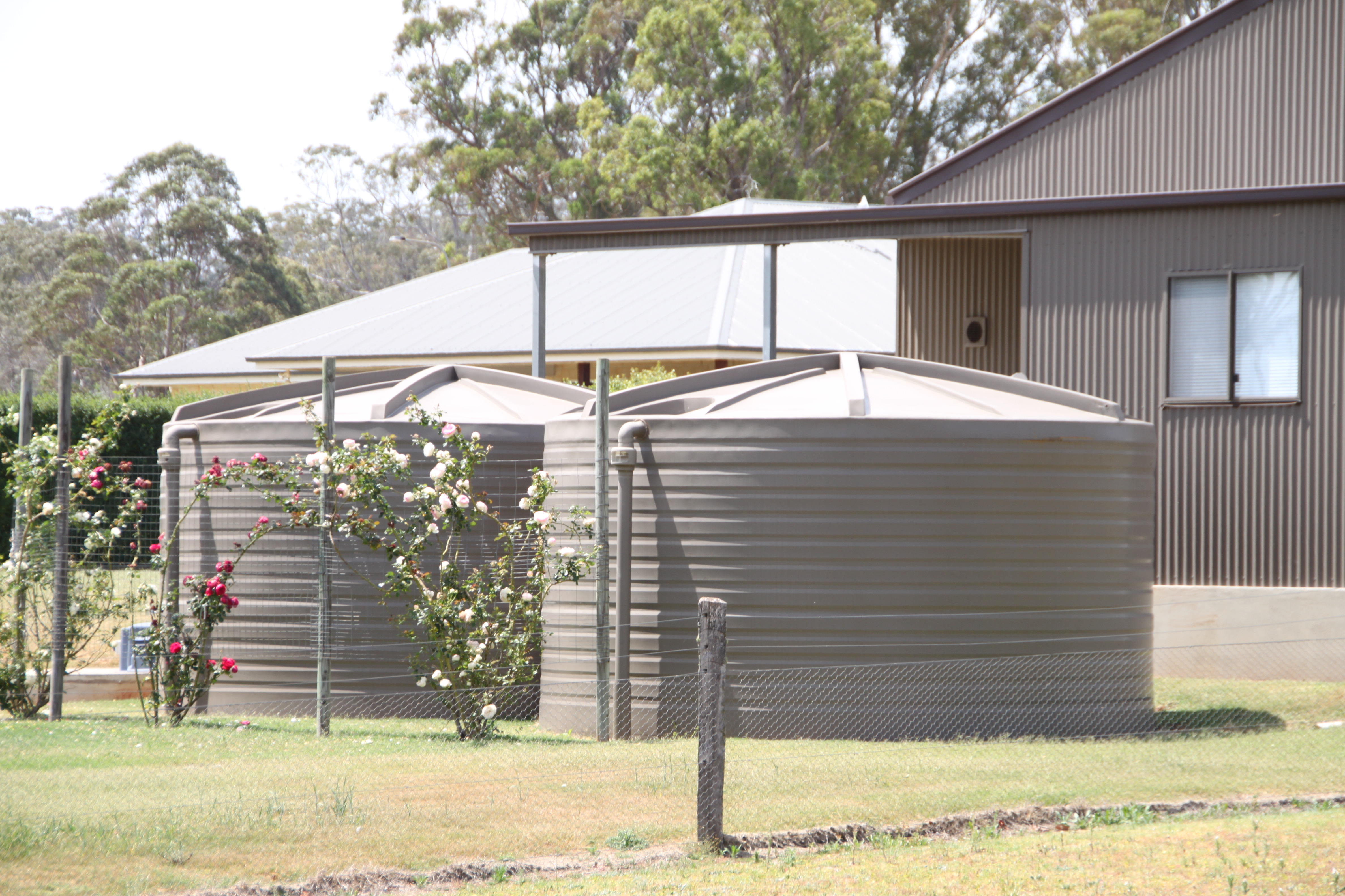 Water Tanks Toowoomba Toowoomba Plastics Polytanks