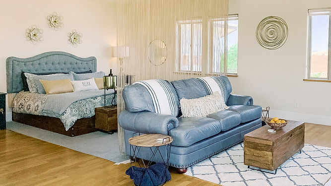 Stay On The Vineyard - Natalie Schutt Photography-49_edited.jpg