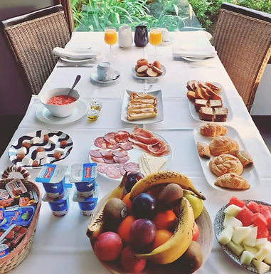 Mesa%20desayuno_edited.jpg