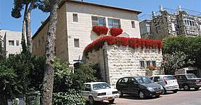 Micha Schickler Apartment Rental in Jerusalem