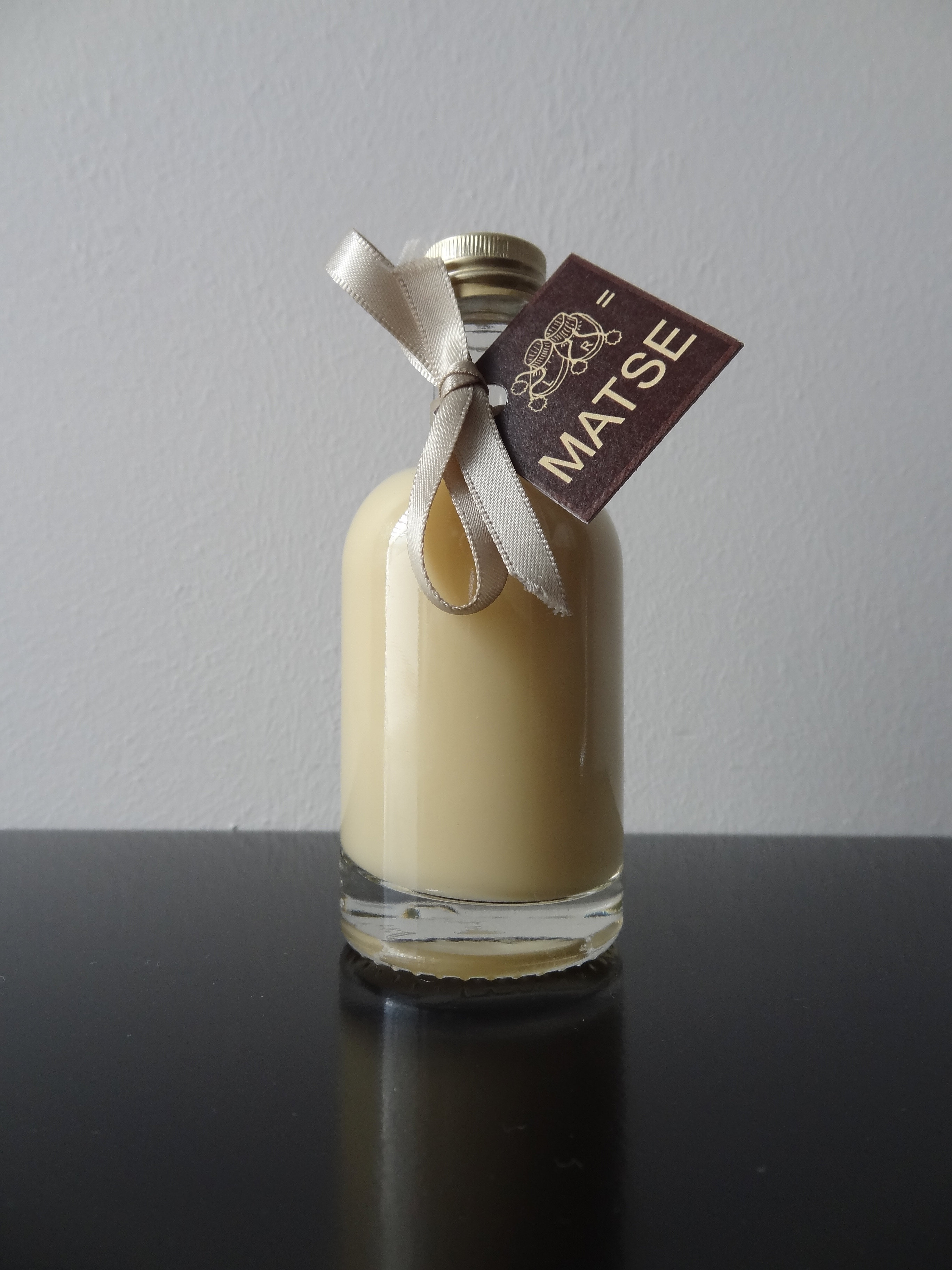 De bouw van het paviljoen notelaar