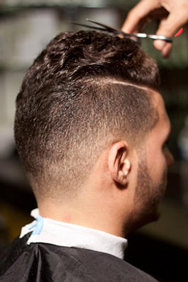 coiffure facile de star coloration cheveux irisé