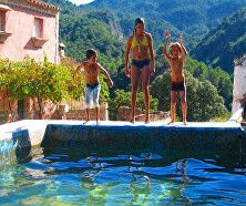 family-yoga-retrets-spain