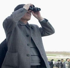 Binoculars11