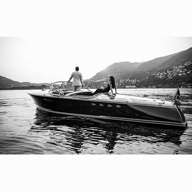trip of your life time destination-lake-Como-weddi