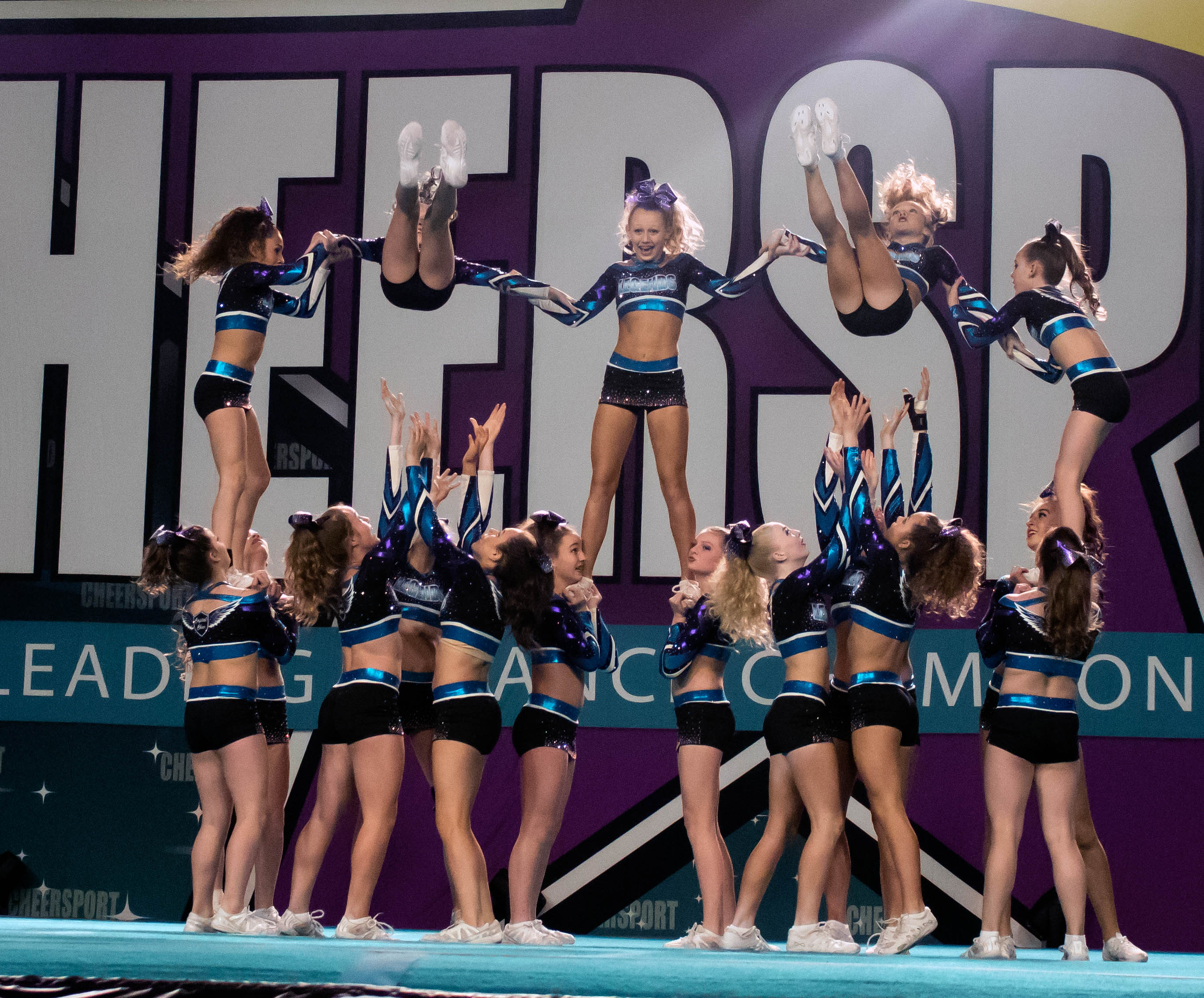 Capital Cheer Legends Cheerleading Company in Michigan Lansing