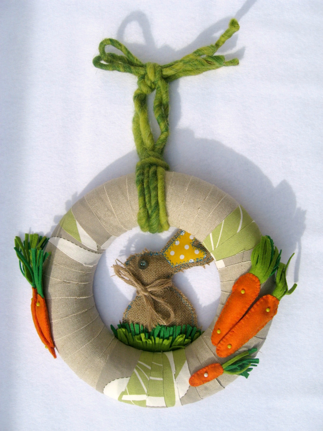 Coronita de primavara "Iepuras"