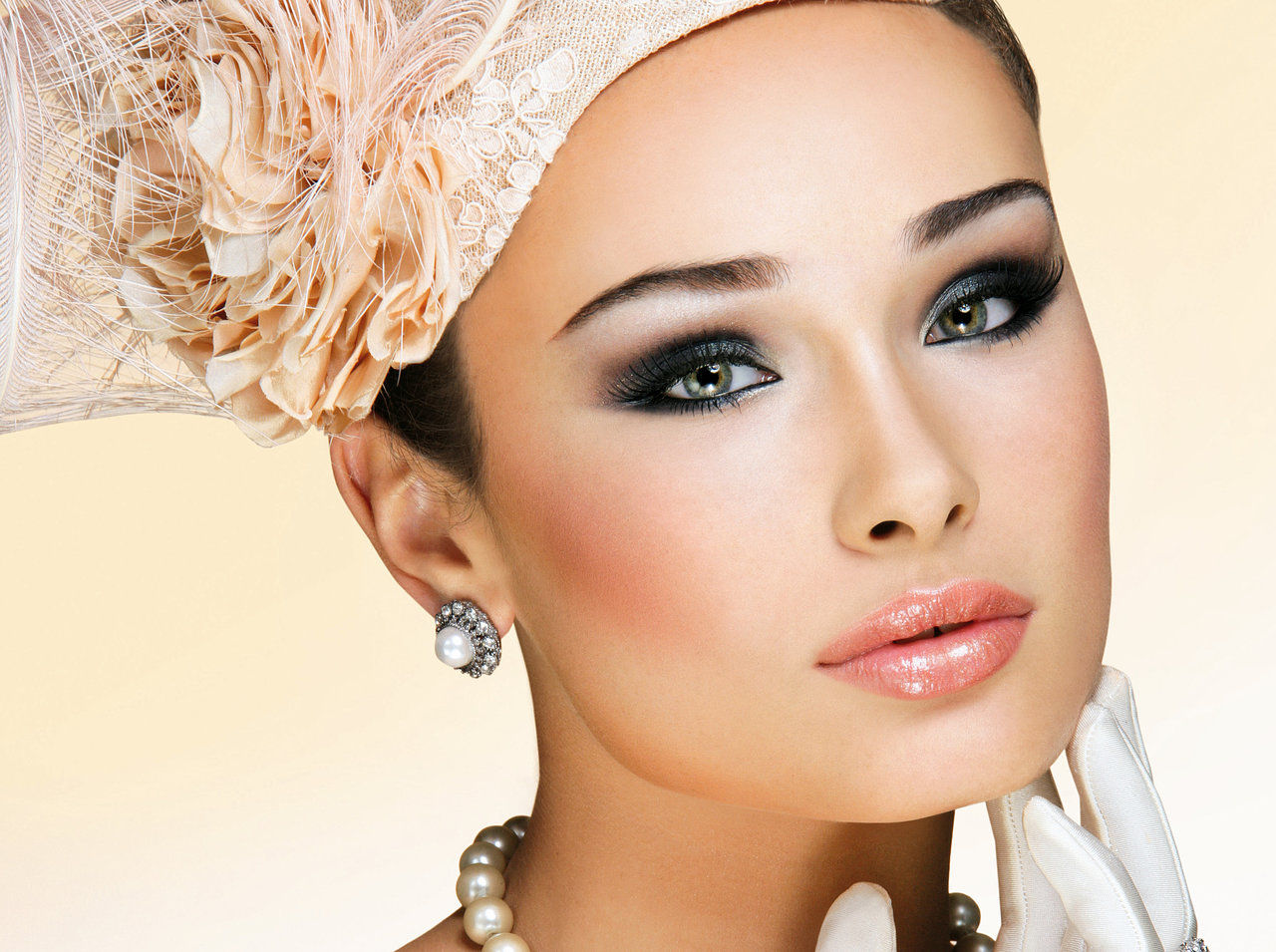 Asian Indian Bridal Hair and Makeup Artist London Based ...