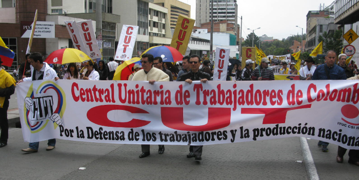 Resultado de imagen para marcha colombia trabajadores cut
