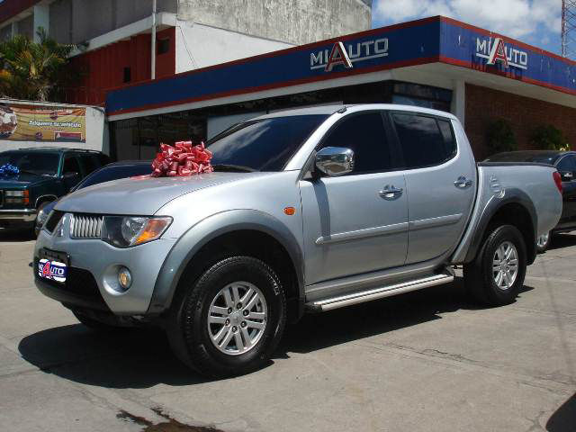 Autos usados agencia nissan guatemala #7
