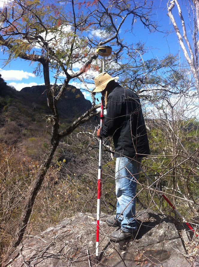 Resultado de imagem para topografia em terrenos rurais fazendo o cadastro ambiental car