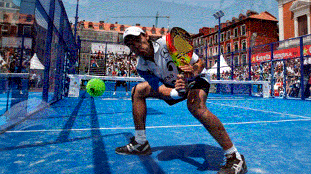 Jugando padel Chile