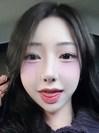 Donggeruan Fantrie 동그란 h rvn s Nude Masterpiece on 팬트리 A Bold