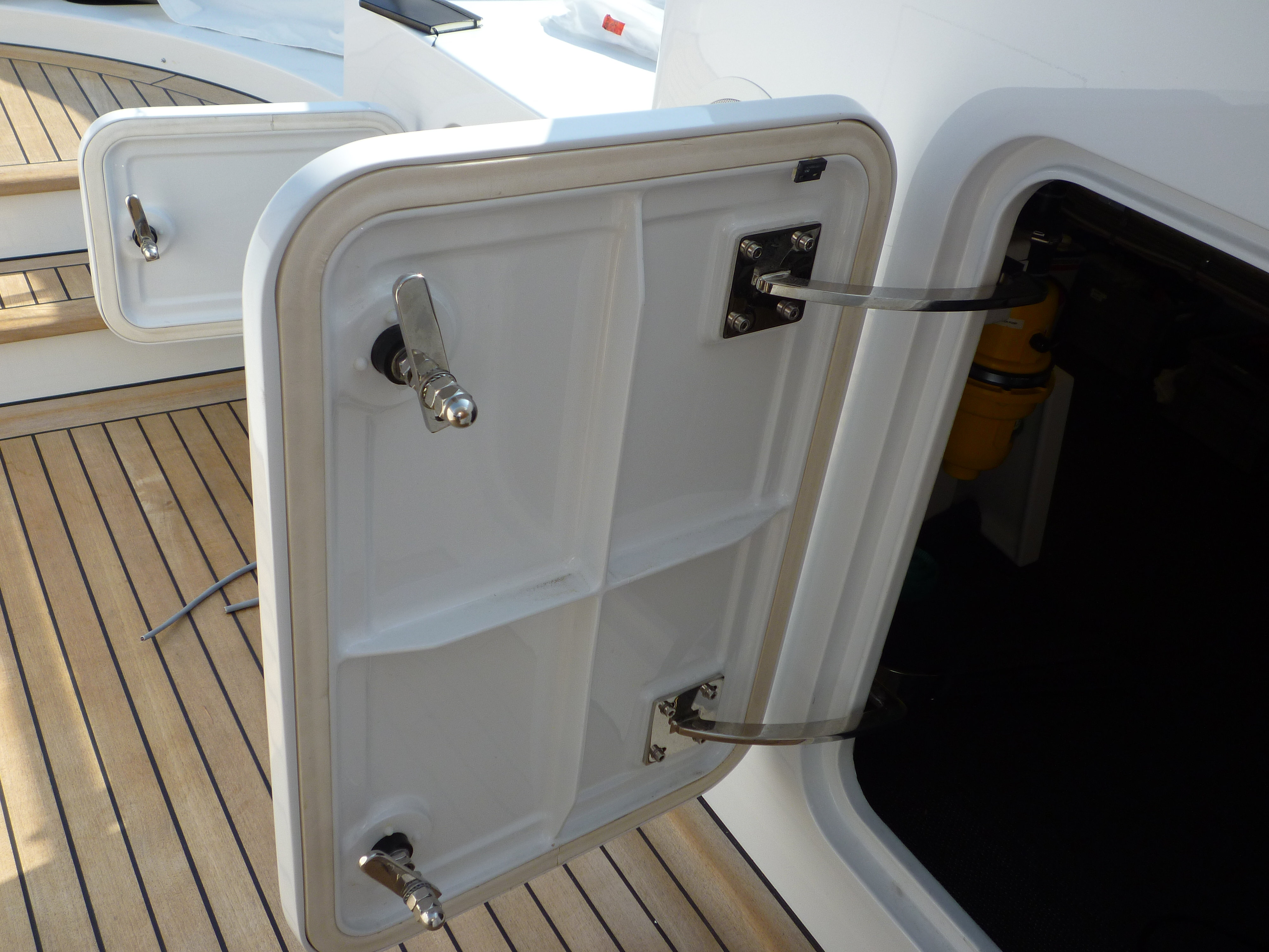 Makro Marine Stainless Steel Yacht Equipment 