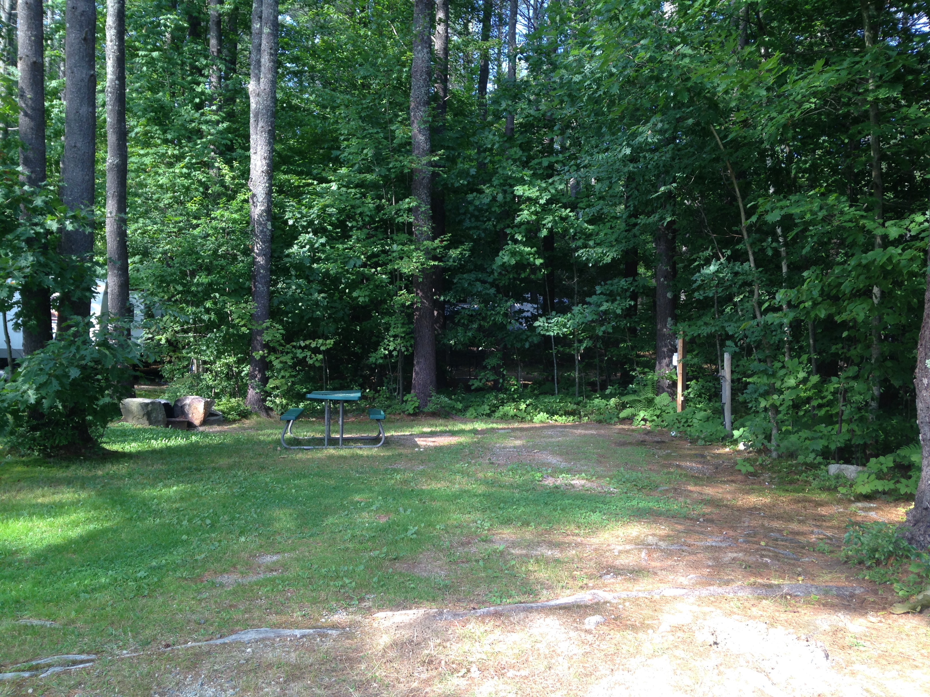 Wooded Full HookUp Sites Lake Ivanhoe Campground and Inn