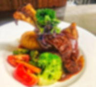 54190723_340323519937657_160568054158616