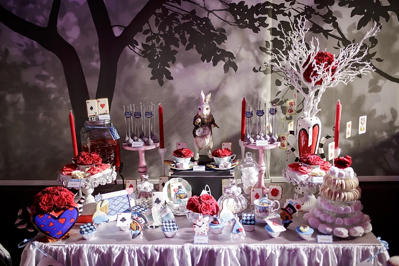 alice-in-wonderland