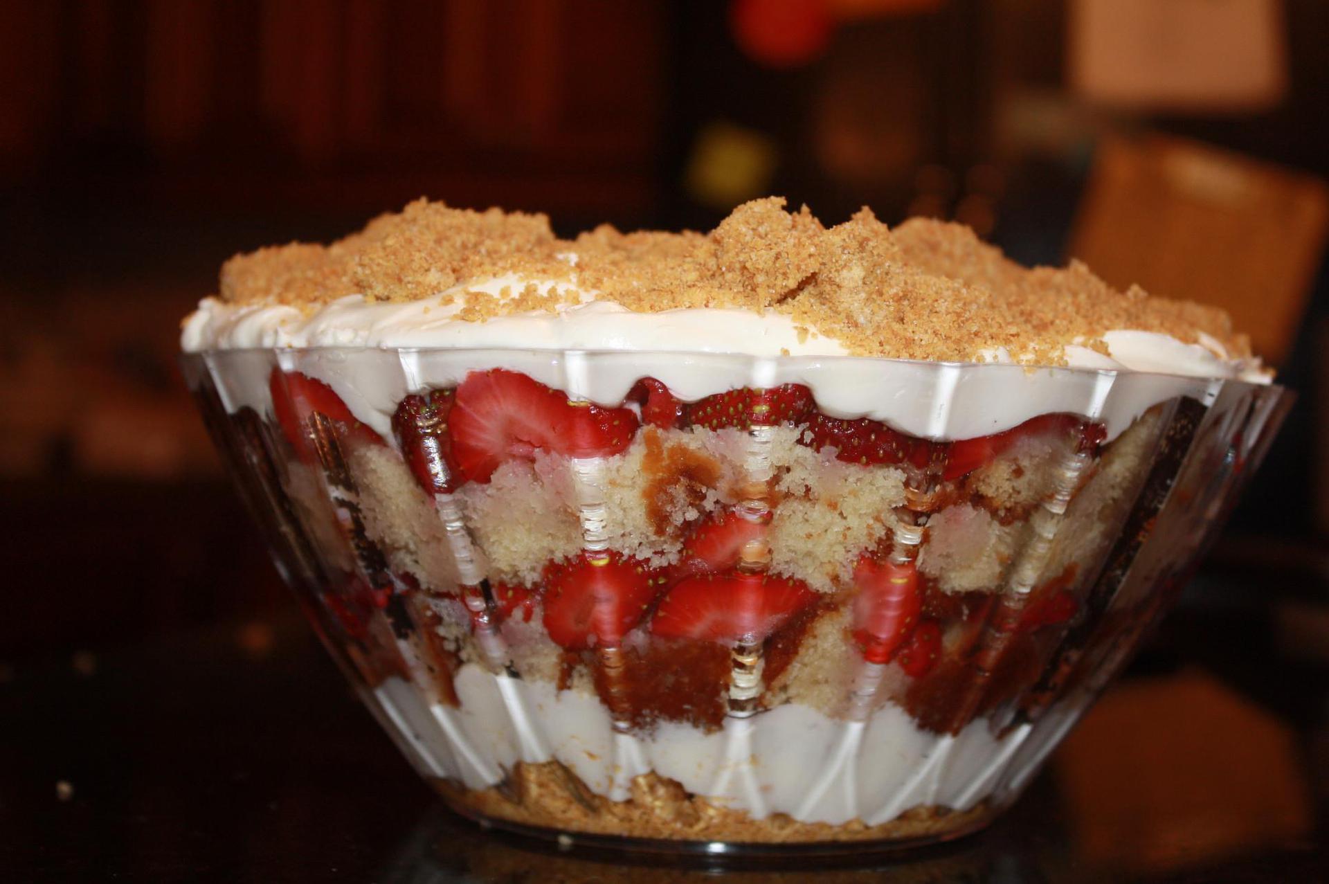 Strawberry Cream Cheese Icing Cake Strawberry Cream Cheese Icing Cake