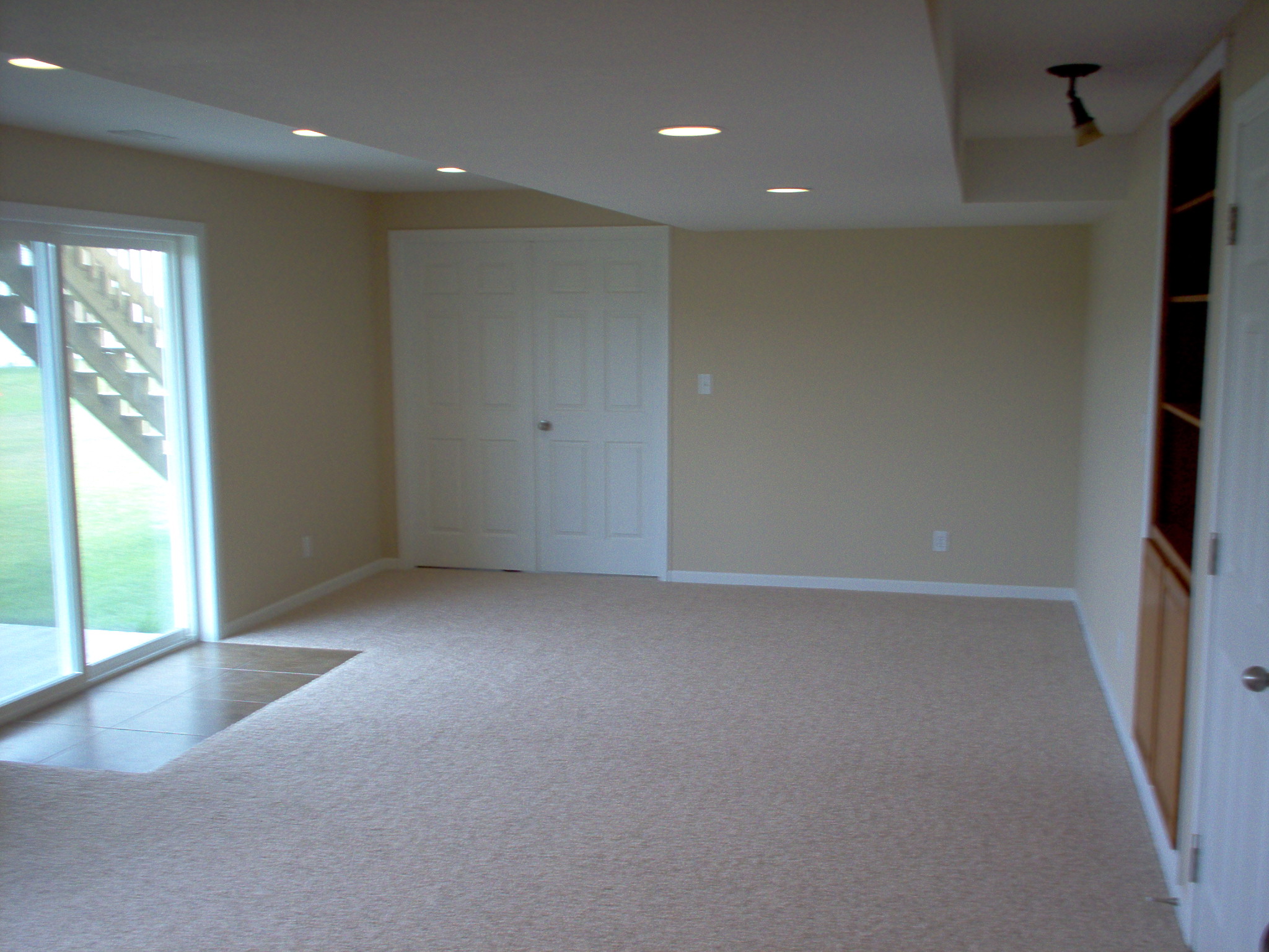 Basement Finish Wet Bar