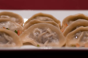 Momo Rind.jpg