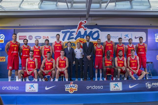 ¿Cuánto mide Juan Carlos Navarro? - Altura Fe06fb_20ddb6cf040742f1a46d9af0fd95aa07~mv2