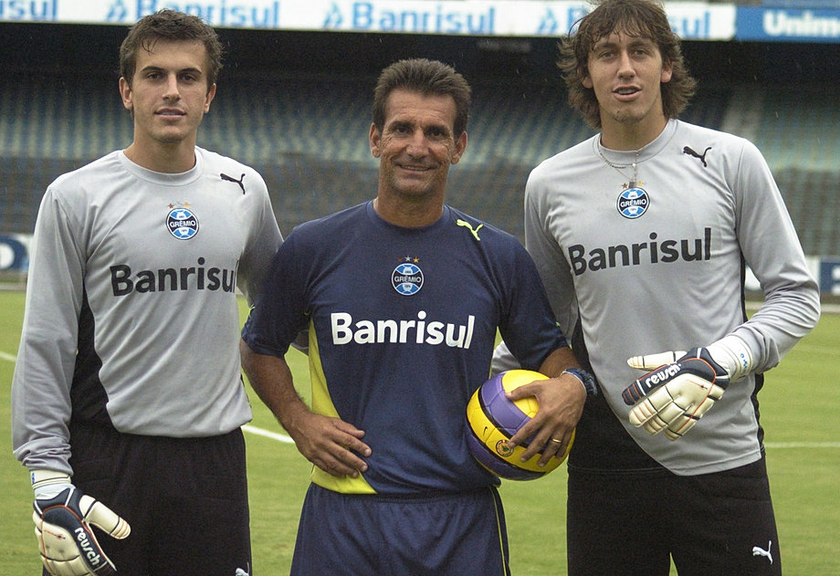 [Tudo Timão] Corinthians estipula R$20 milhões e pode vender Cássio para o Grêmio