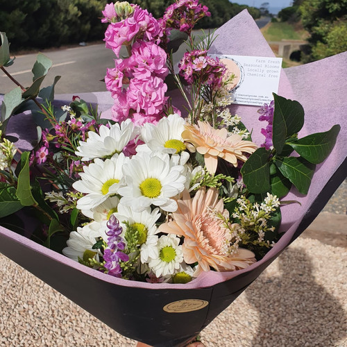 Large Bunch The Rusty Rose Flowe