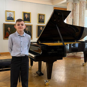 Panākumi un iedvesma jaunajiem pianistiem!