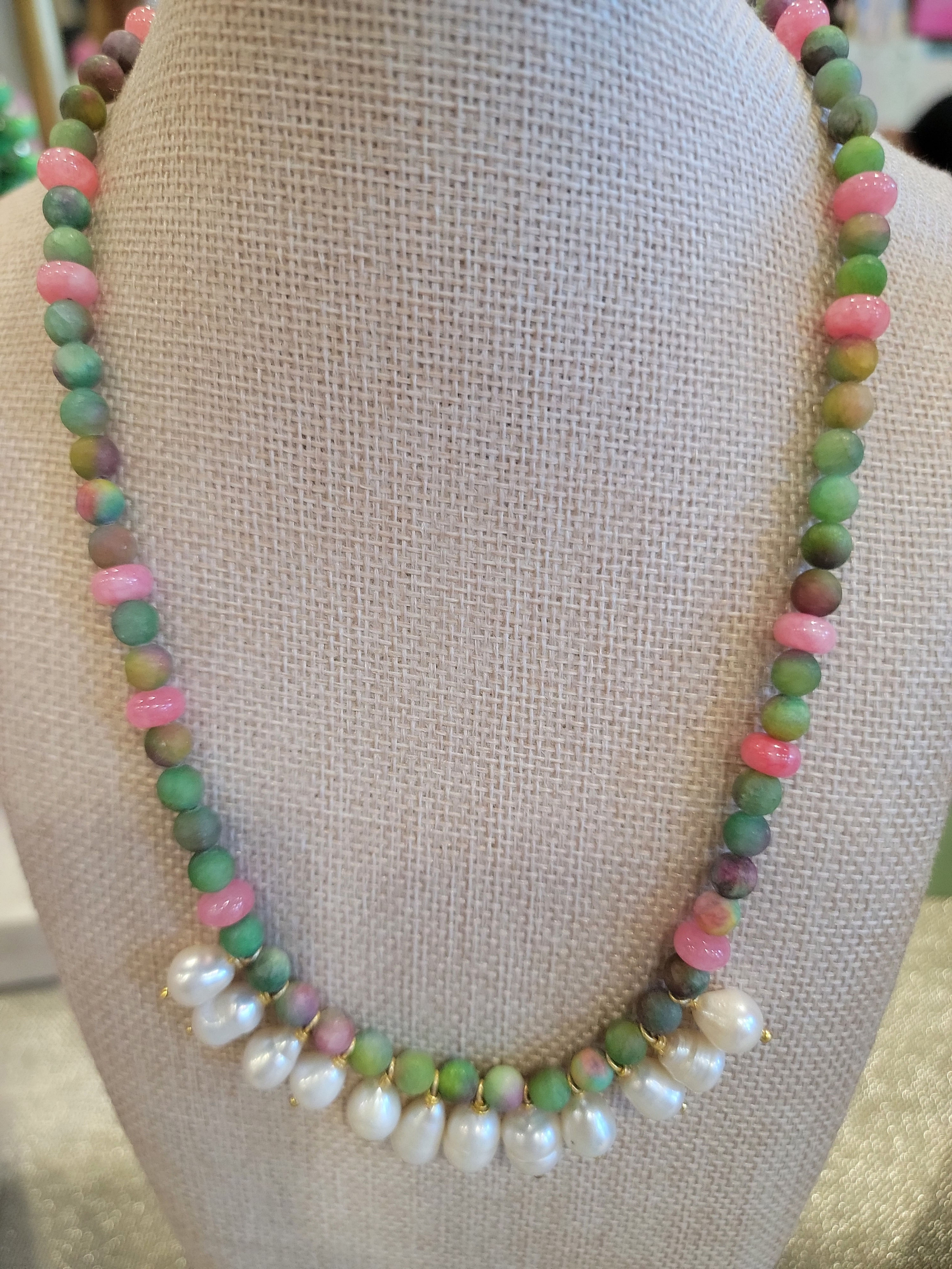 Pink and Green Pearl ExtrAVAgance 