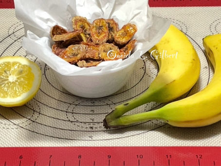 Bananas are rich in potassium, which is vital for heart health and proper muscle function. Homemade baked banana chips are not just a simple snack; they are a versatile and nutritious option that also provides dietary fiber, which aids in digestion and helps you feel full. Try these scrumptious homemade baked banana chips. It's the only way I eat bananas now. With their delightful crunch and natural sweetness, it's no wonder that this has become the only way I eat bananas now. For me, making my own chips is worthwhile because I enjoy snacks, but I prefer to avoid processed options. If you’re looking for a delightful and healthy snack that satisfies your cravings without the guilt, then homemade baked banana chips are an absolute must-try.  Banana chips will be a delicious topping for fruit salads, yogurt, cereal, peanut butter sandwiches, or baked goods.
